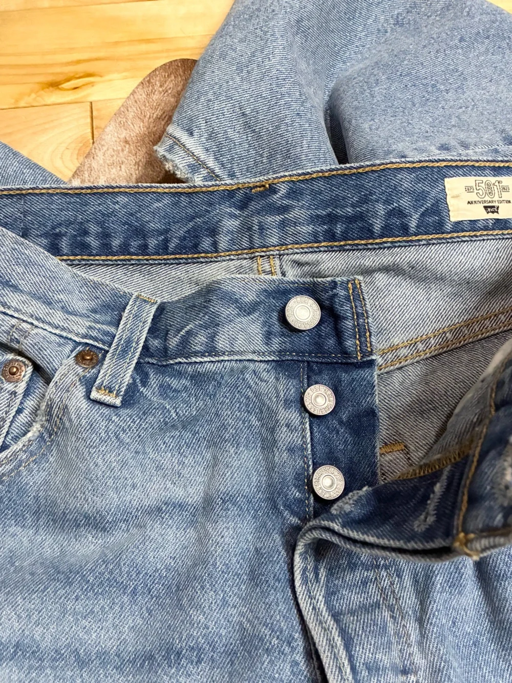 Free People Levi’s Patchwork 90's 501 Jeans - Picture 6 of 9
